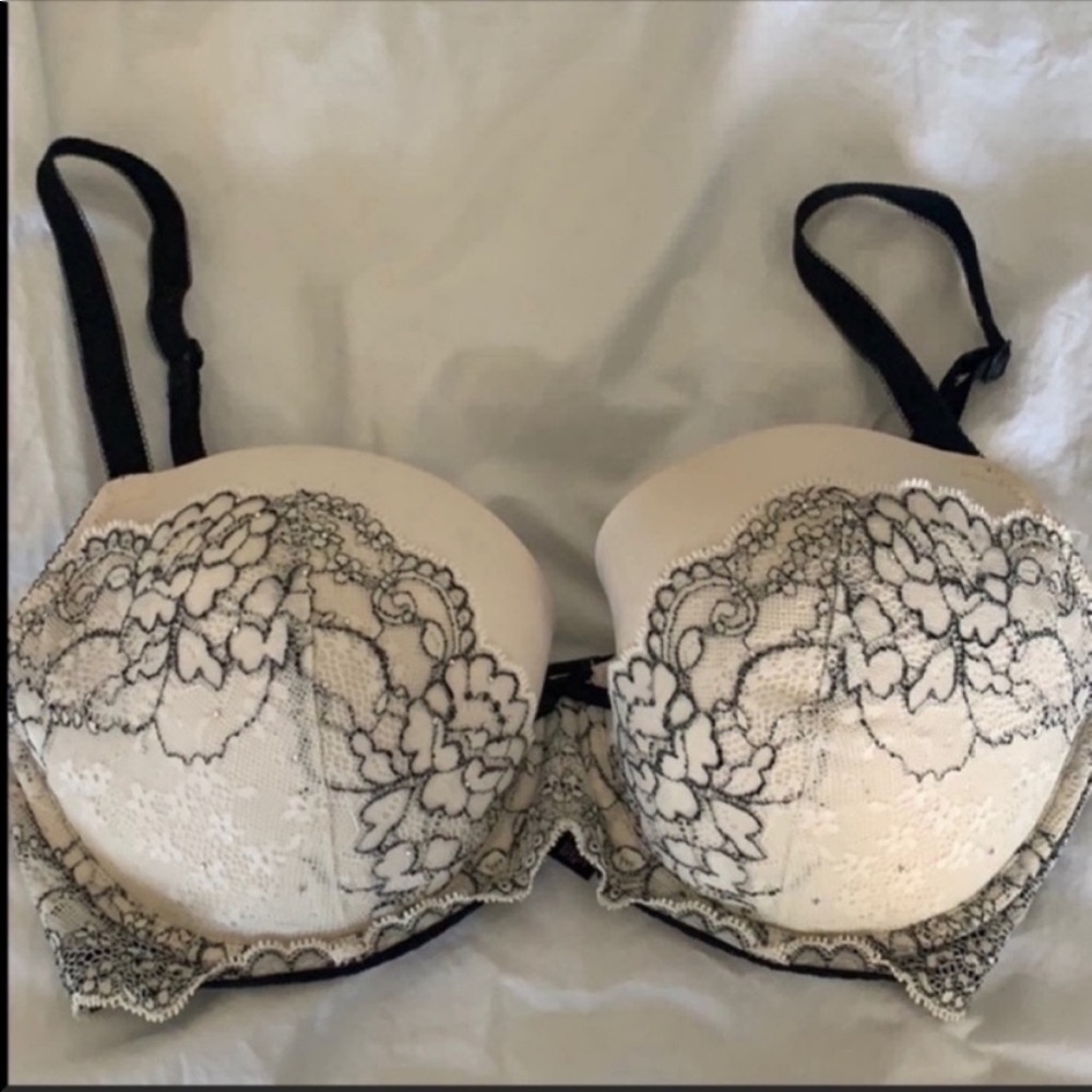 Victoria’s Secret Bra
